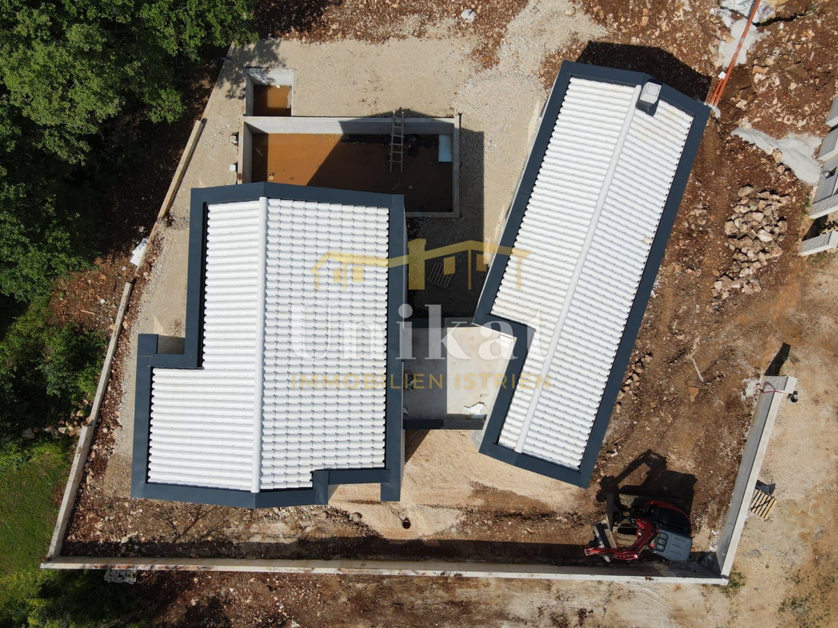 Moderna novogradnja z bazenom blizu Poreča